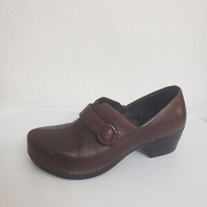 Dansko Tamara Women Mahogani Leather Professional Shoes Clogs
